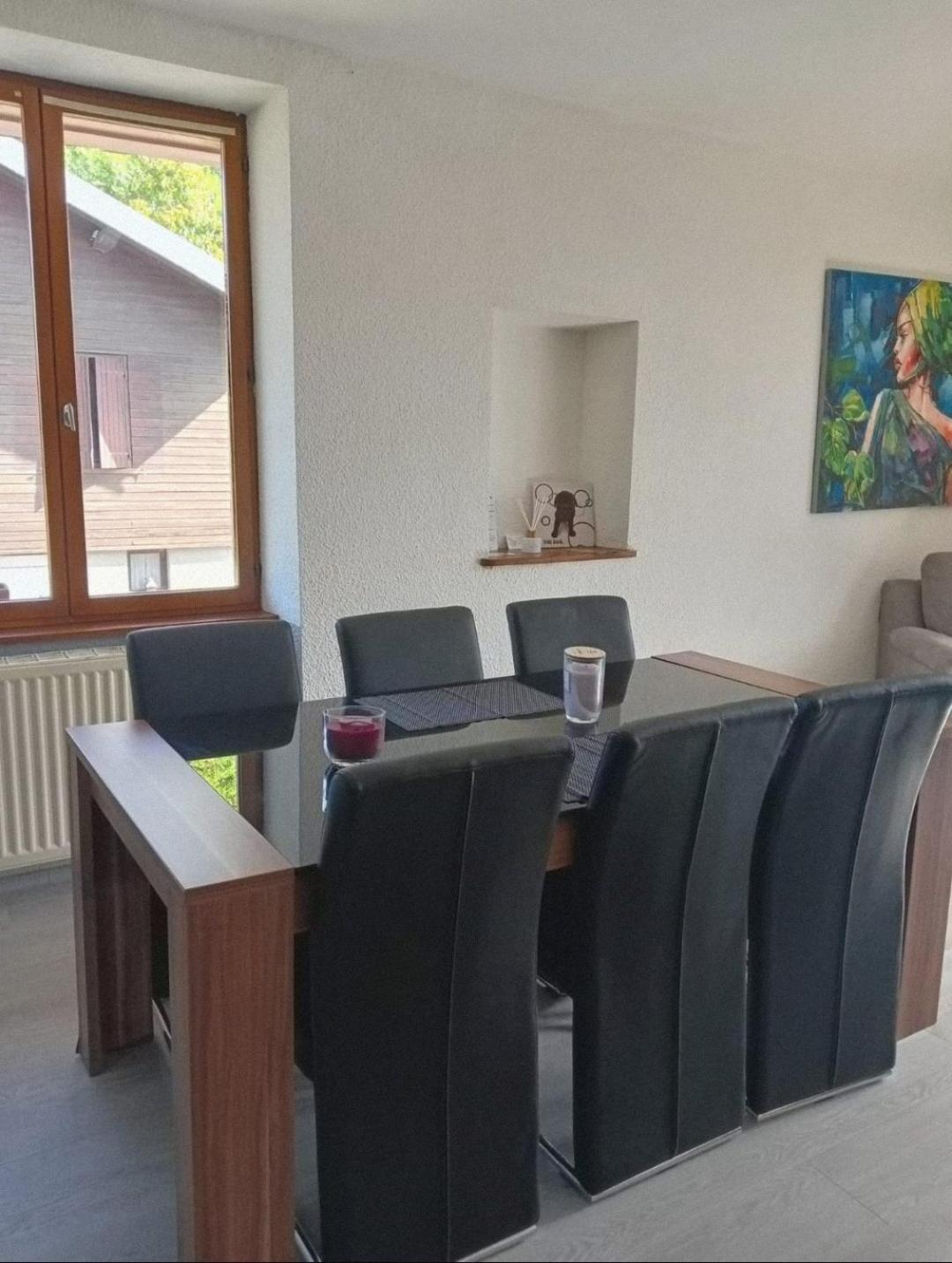Chez Petronille Apartment Echallon Luaran gambar